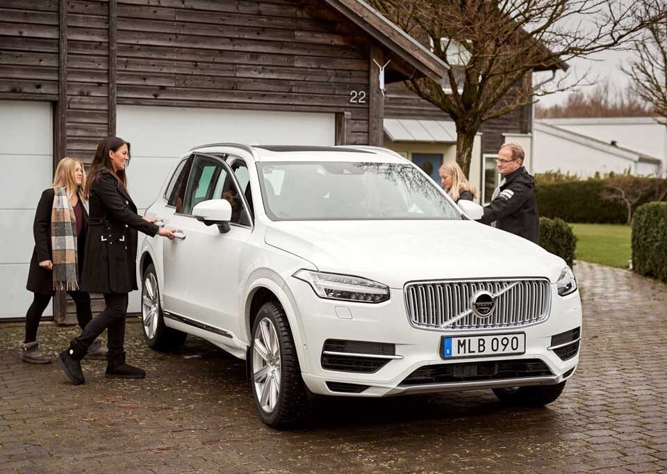 Tyrinėjame "Volvo": Kelionė per laiką ir saugumą